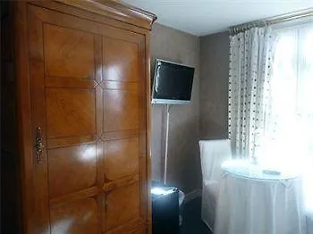 Atlantis Hotel